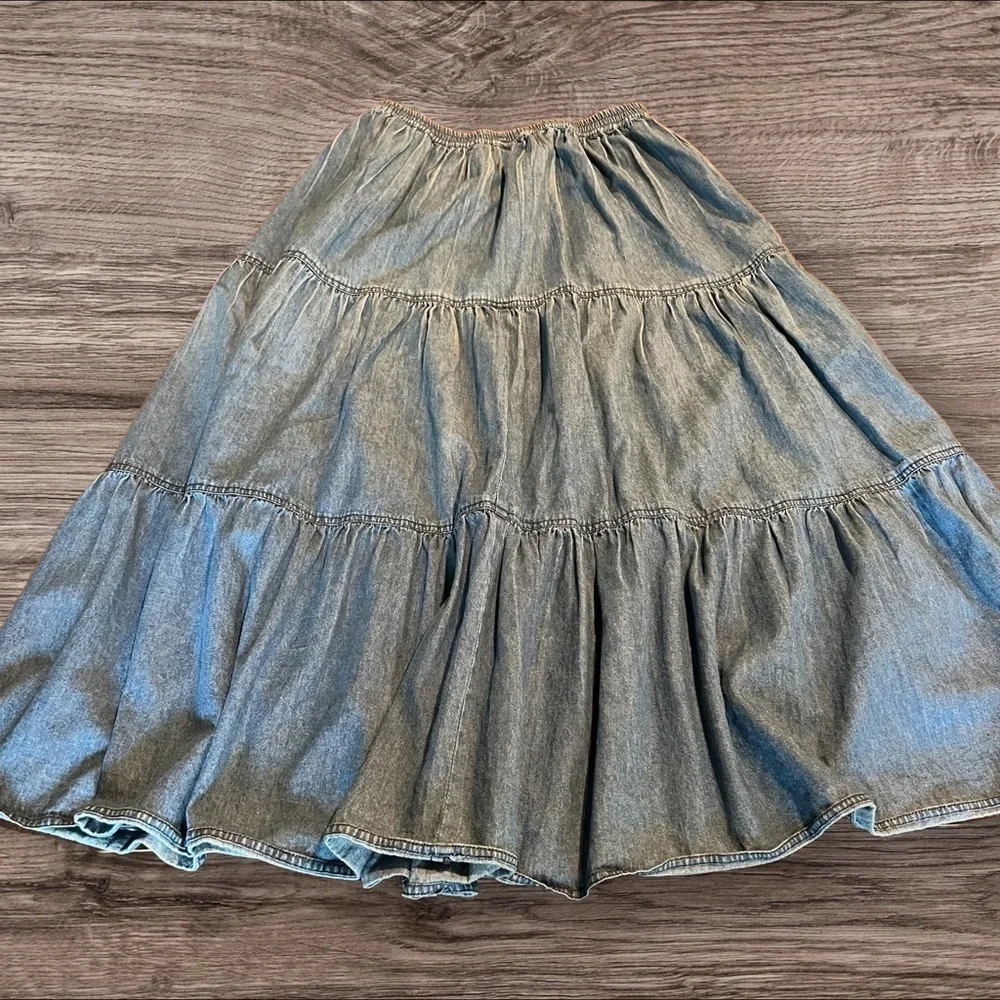 Susan Bristol Casuals Tiered Denim Maxi Skirt Size Small Vintage Cottagecore